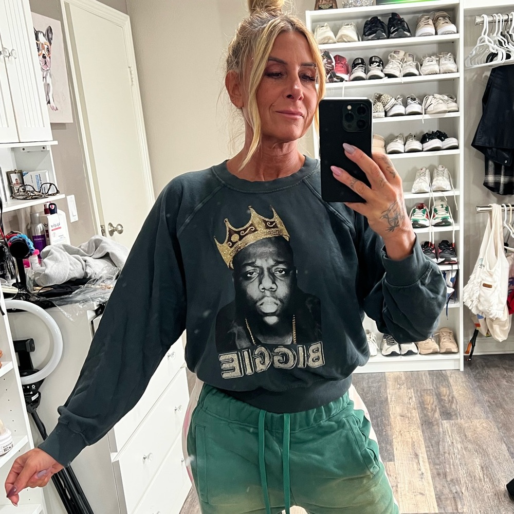 Daydreamer Biggie sweatshirt in size Large
(Revolve)
